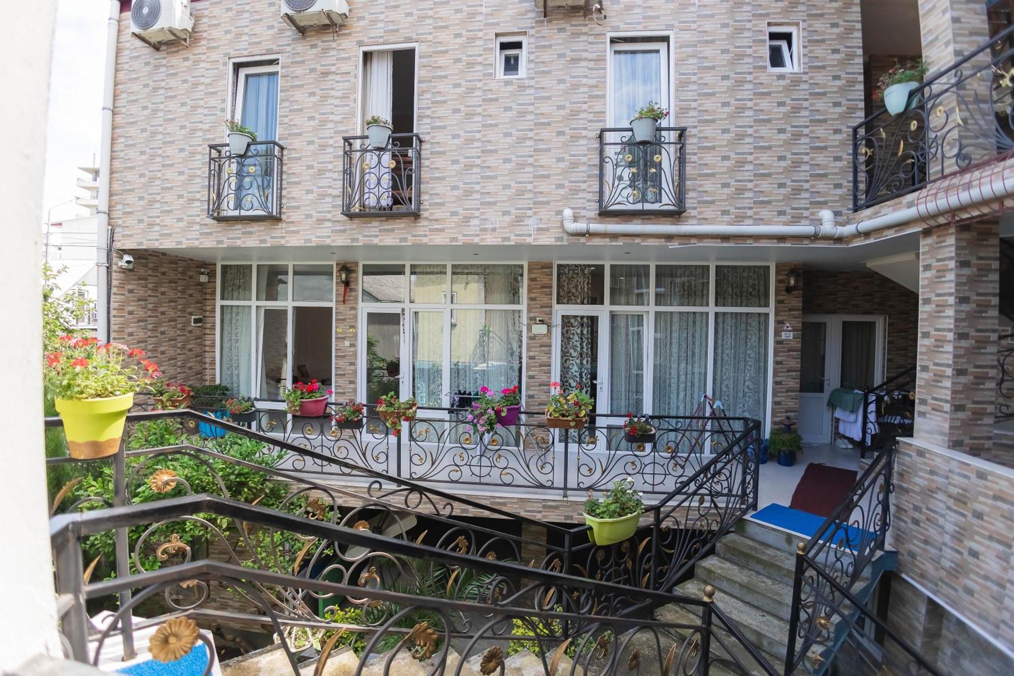 Guest House Ocean Force Batum Dış mekan fotoğraf